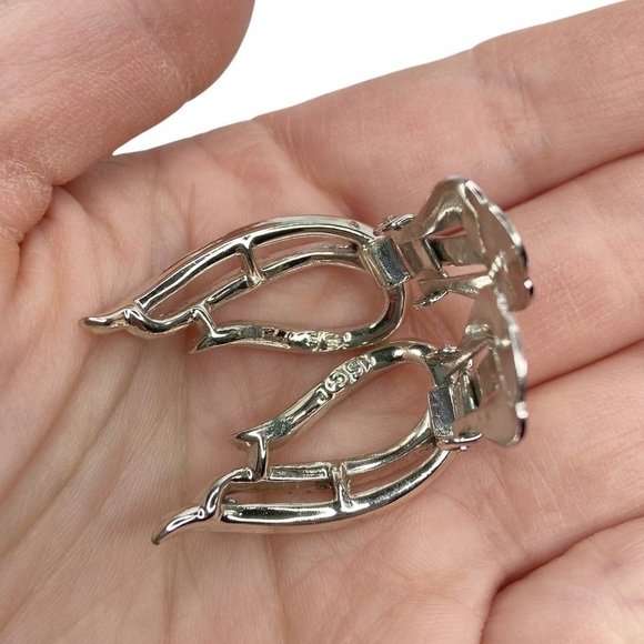 Vintage Sarah Coventry Silver Tone Swirl Teardrop Brooch & Clip On Earrings - Picture 6 of 9